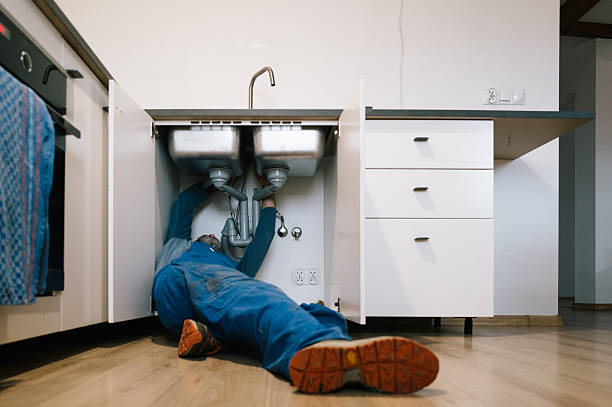 Professional Drain Cleaning technician working in Chinquapin, NC